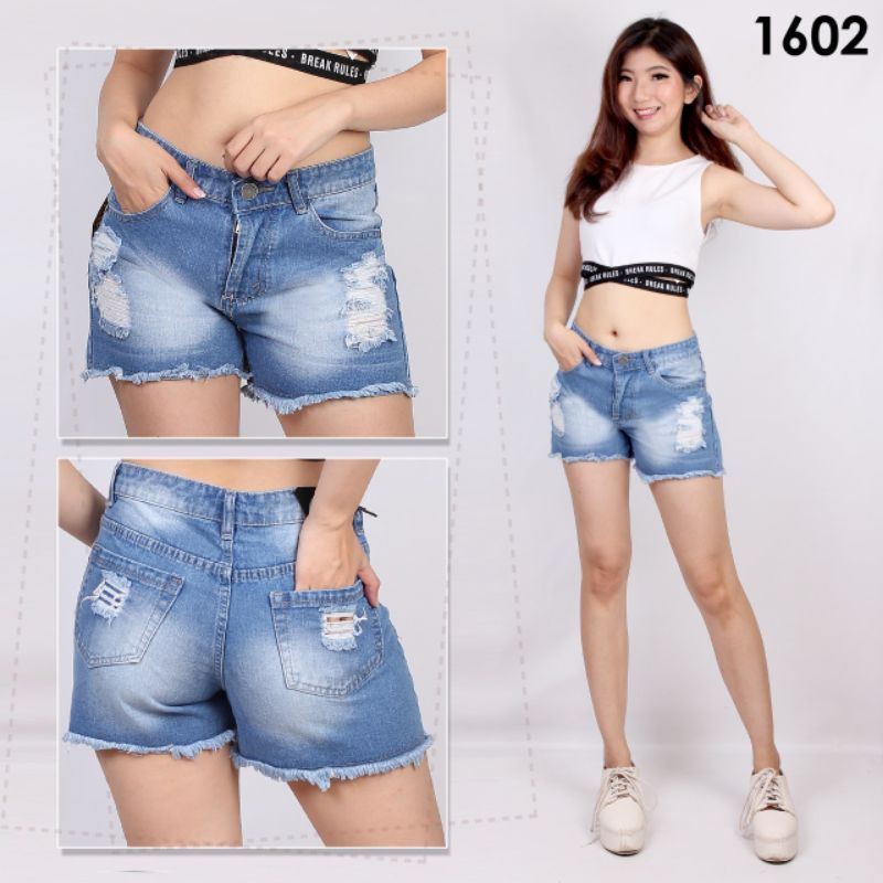 Hotpants Wanita